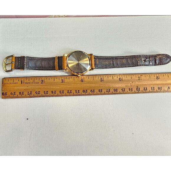 1994 Armitron Tweety Bird Watch Quartz Analog 33.9mm Face Brown Leather Strap - Picture 12 of 16